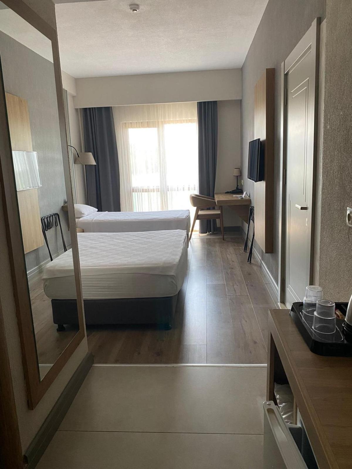 Nehir Hotel Kesan Luaran gambar