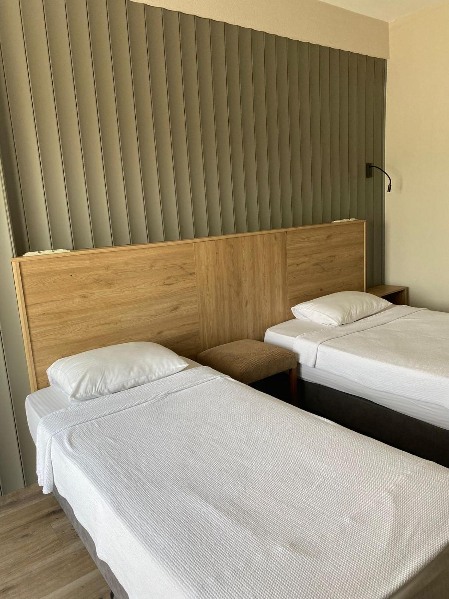 Nehir Hotel Kesan Luaran gambar